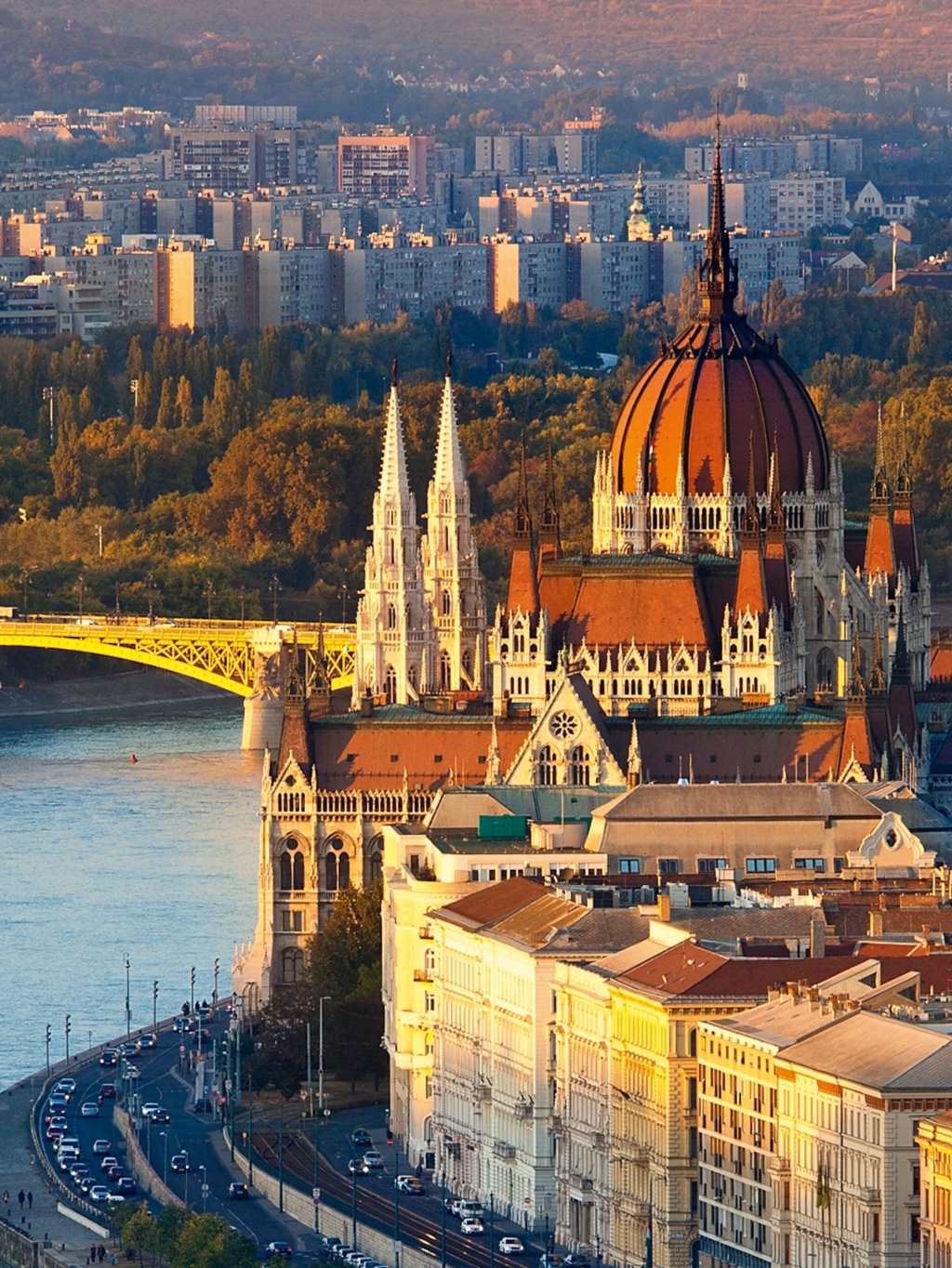 Mot Ungern – Fabriksbesök & Vårkänslor i&nbsp;Budapest